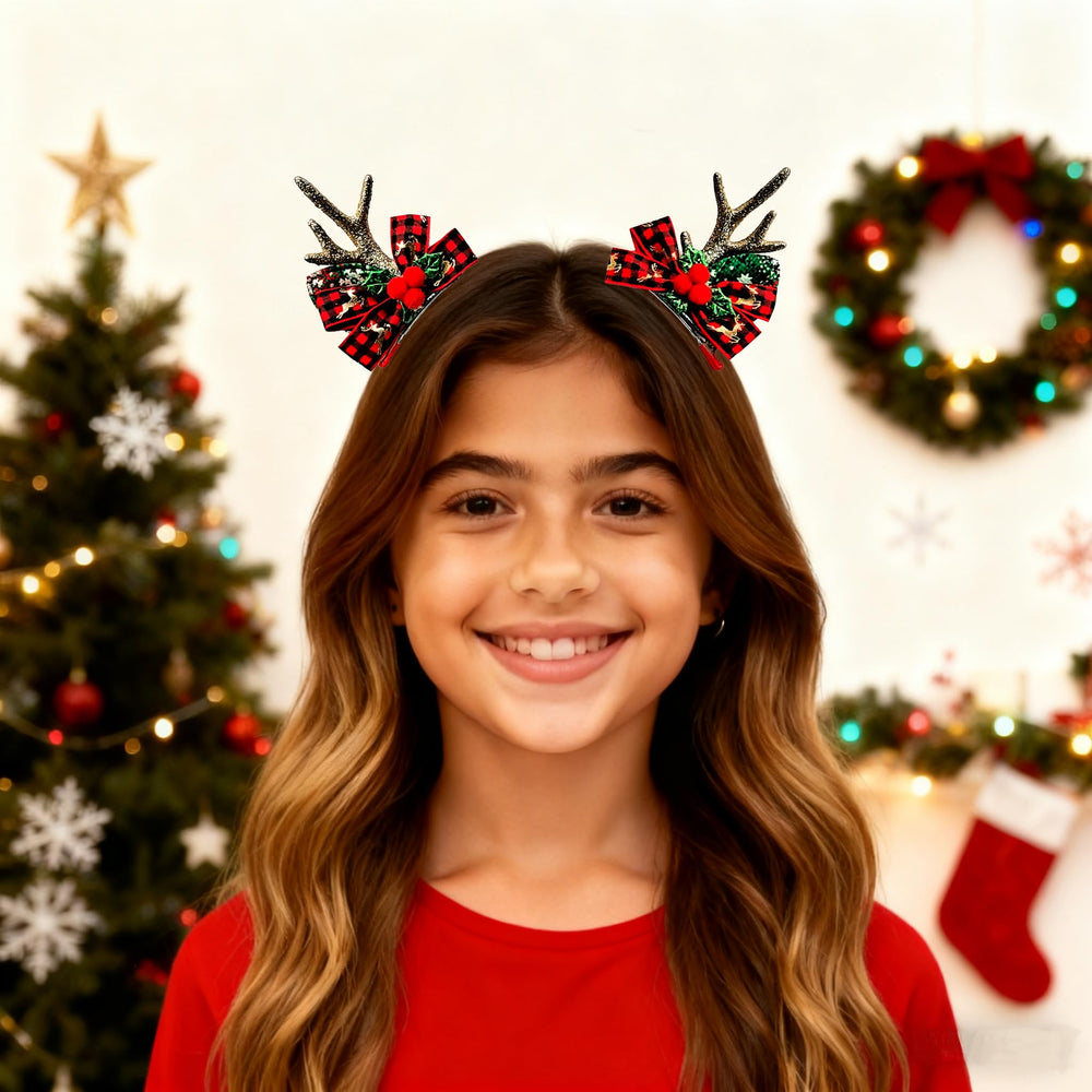 MMBALLON golden reindeer clip, a subtle festive touch for any hairstyle.