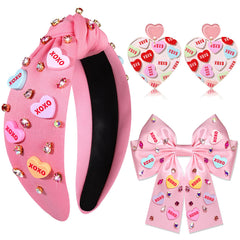 mokkia Valentine’s Day accessory set ideal as a thoughtful gift