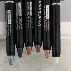 MooGlamor gift idea: six-shade eyeshadow stick set for beauty lovers.