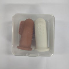 Compact design suitable for tiny baby mouths.