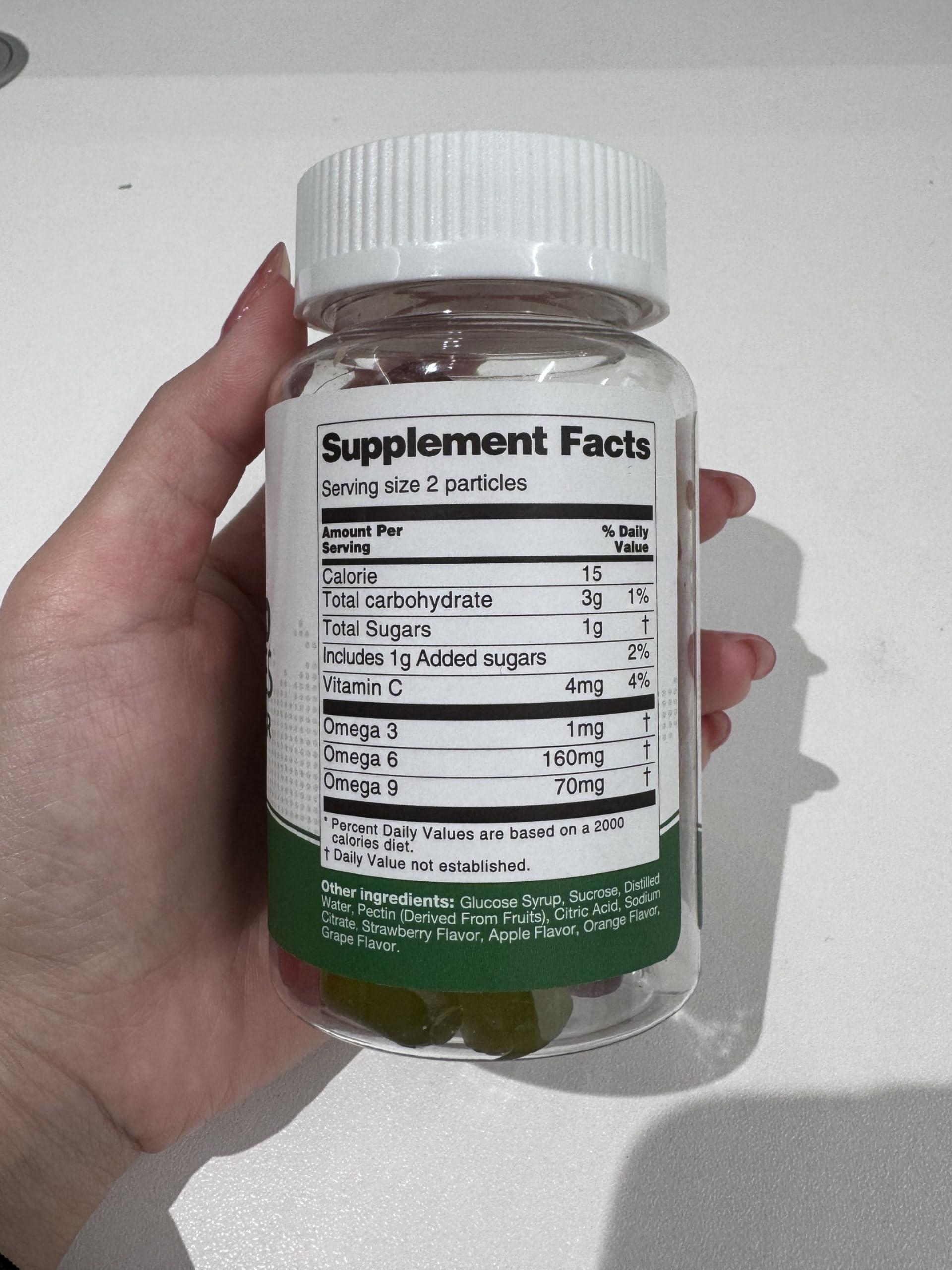 Nutrition and serving size information for MOSRAY Hemp Gummies