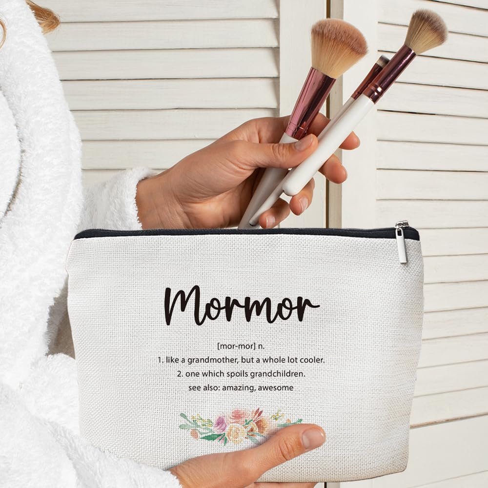MOTERMATE Mormor makeup bag pattern detail adds colorful personality to travel
