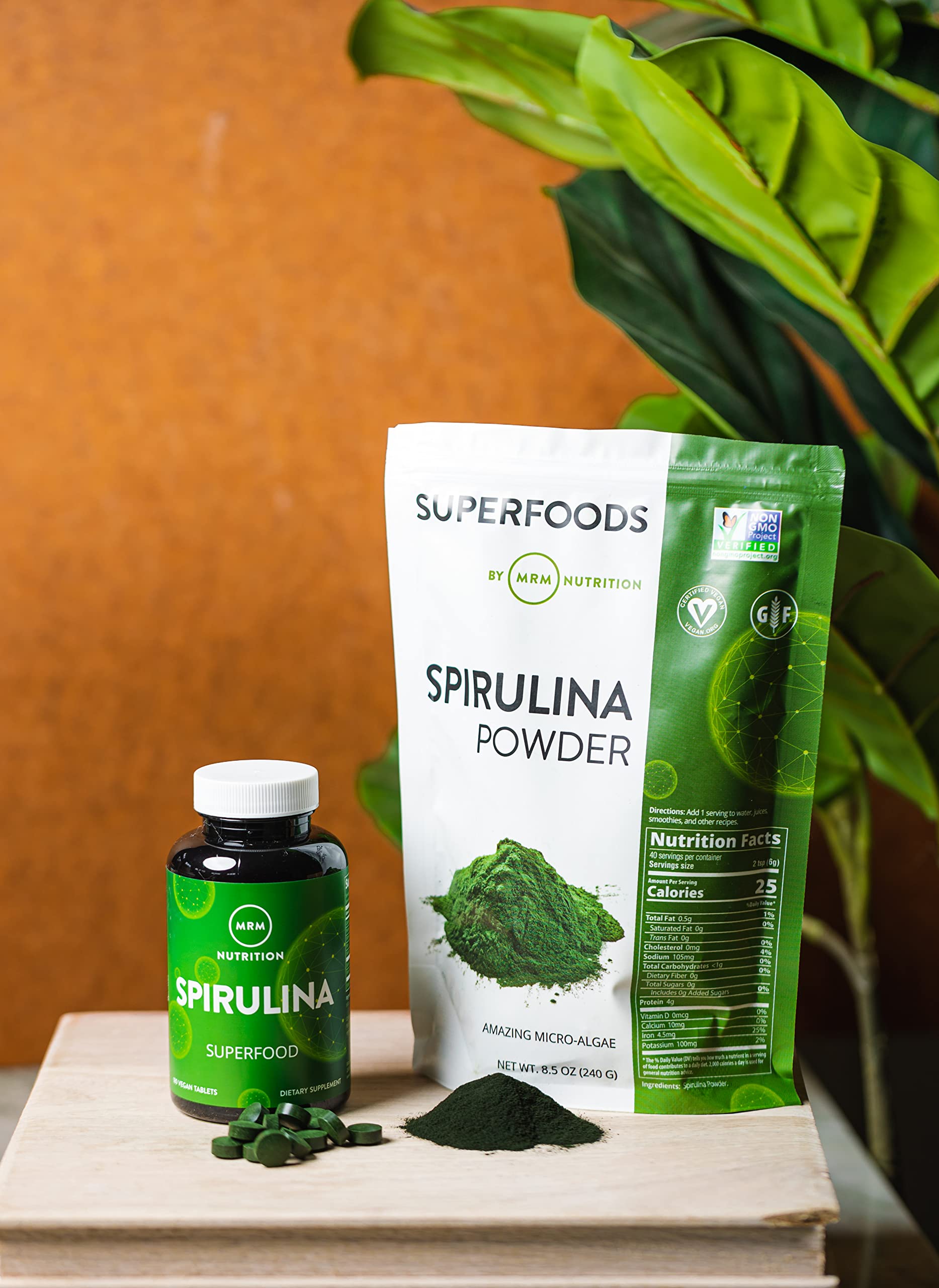 Gluten-free and vegan certifications on Spirulina powder packaging