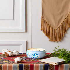 Three self-trimming cotton wicks for strong fragrance throw