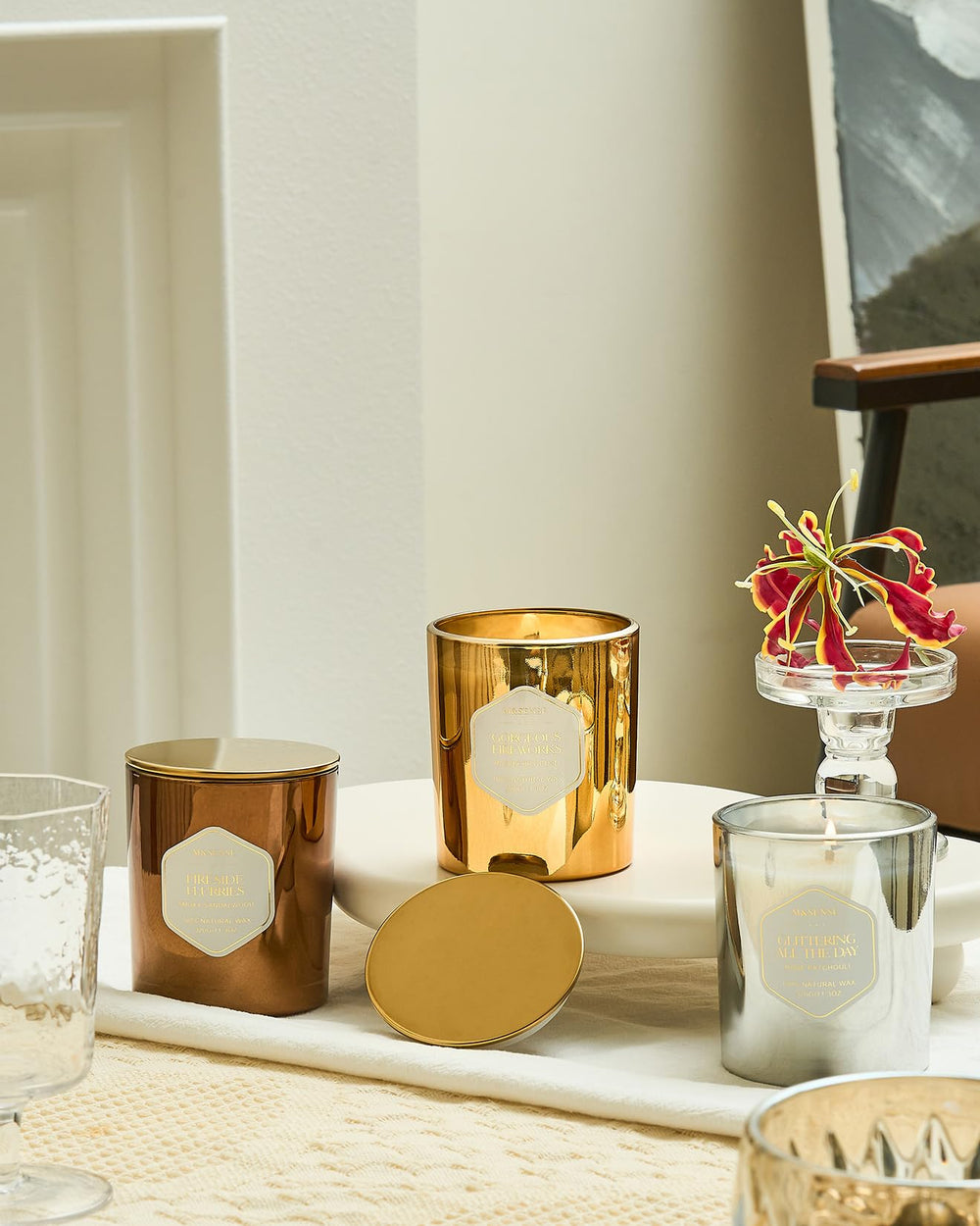 Top view of the 11.3oz candle with cotton wick