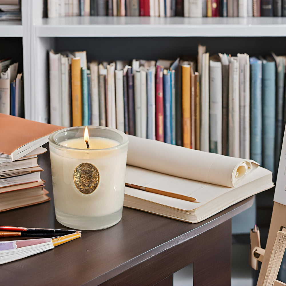 Lead-free cotton wick in M&SENSE Vanilla Dream & White candle
