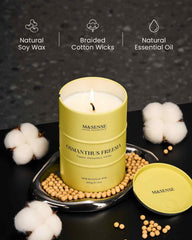 Close-up of lead-free wick and natural soy-palm wax