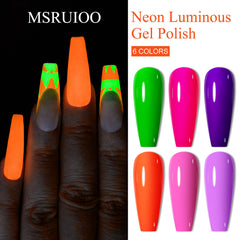 MSRUIOO bottle close-up highlights shake-and-blend luminous powder for even color.