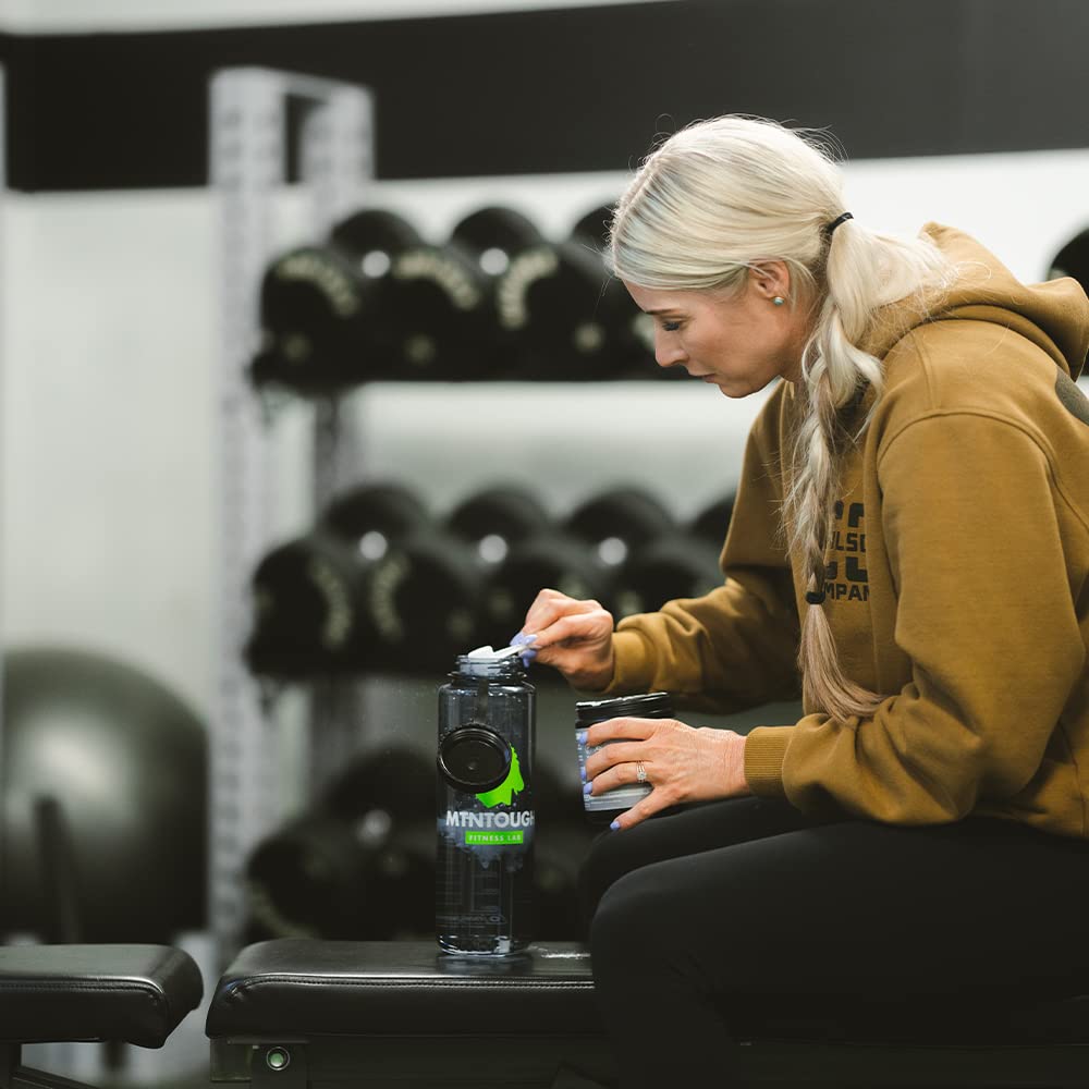 Lifestyle image showing gym use with creatine