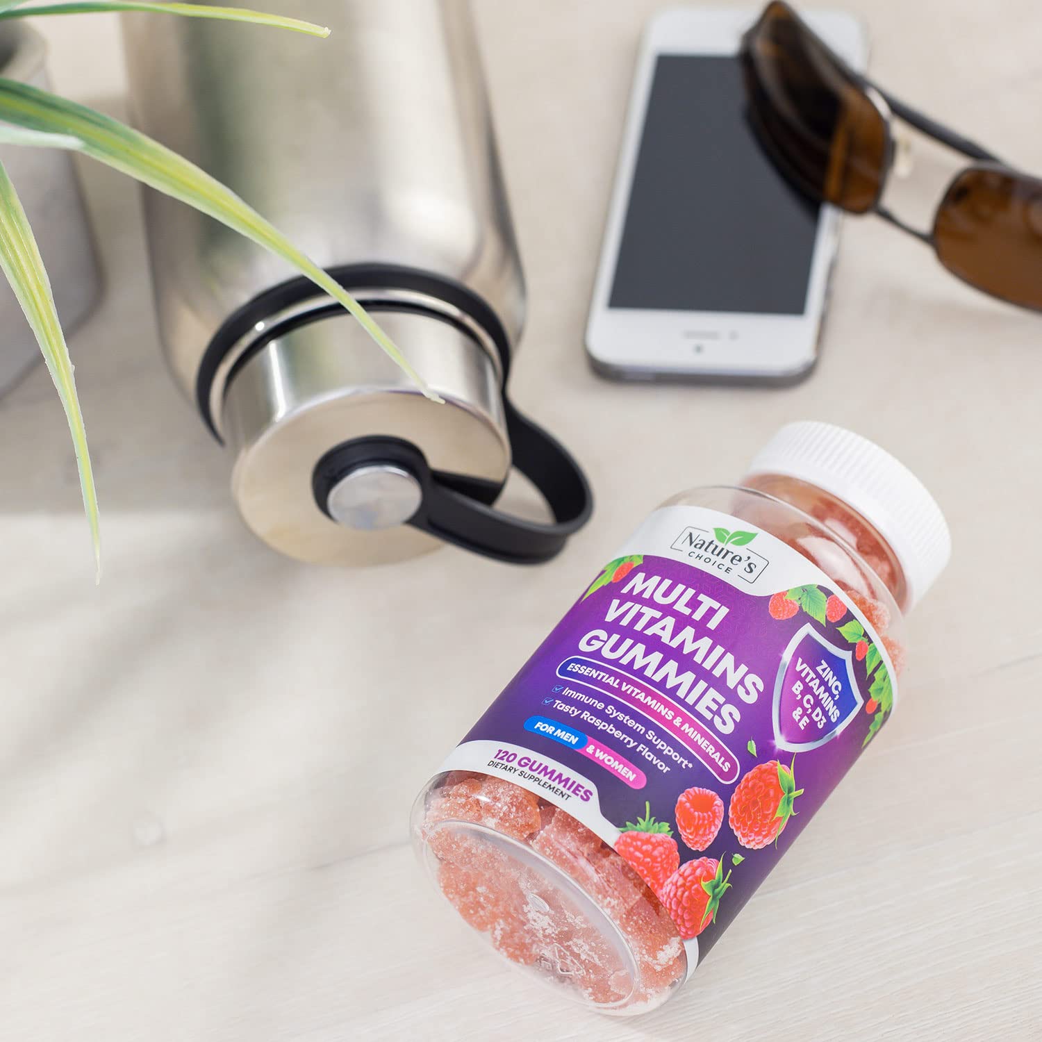 Naturally flavored vegetarian gummy vitamins