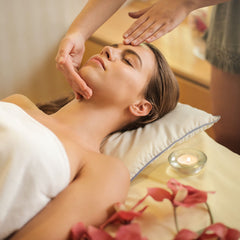 MUMAZYL Cedarwood oil blends offer versatile aroma options.