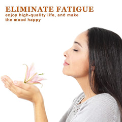 MUMAZYL Cedarwood oil used in candle making for natural scent.