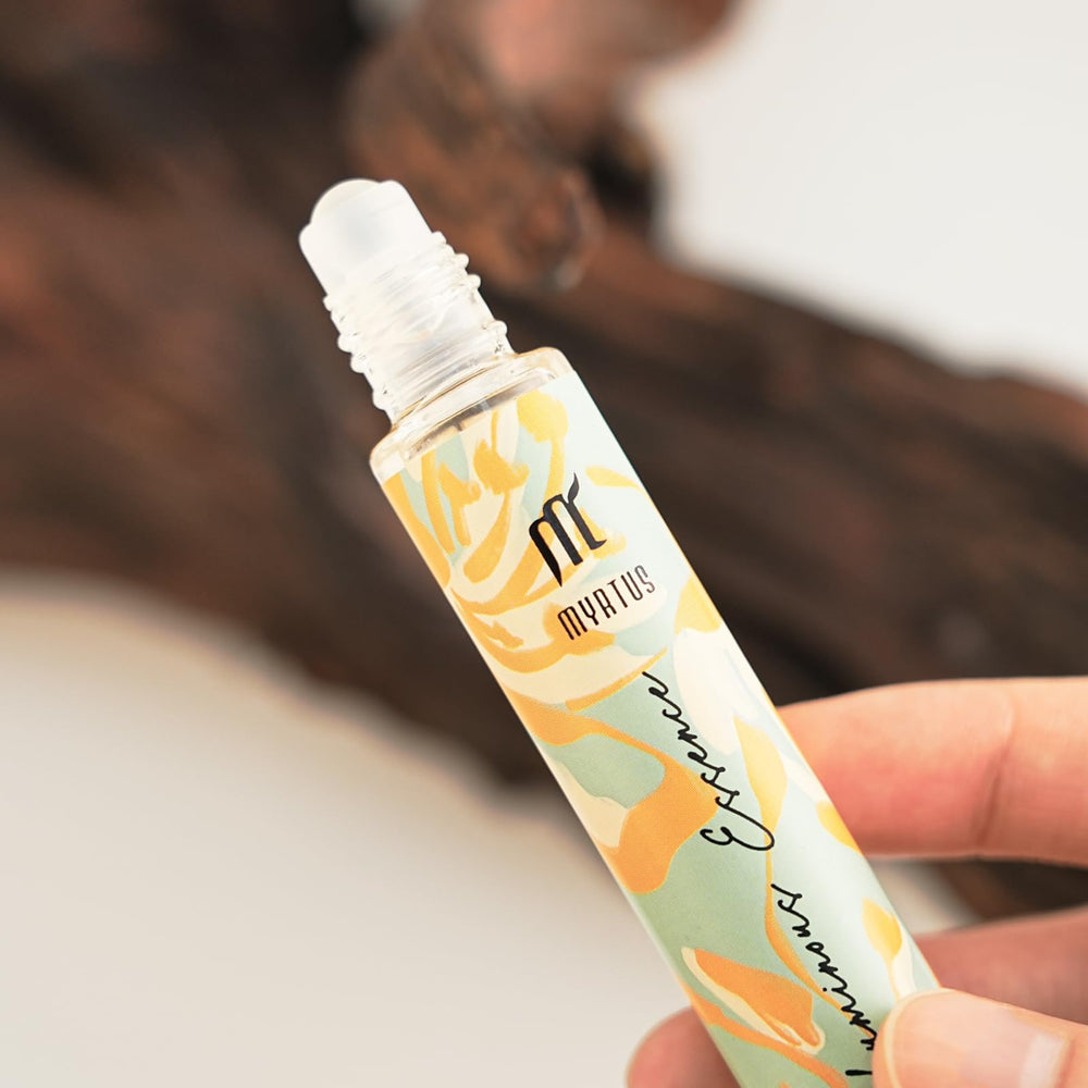 MYRTUS perfume roll-on daylight scene suggests fresh daily wear.