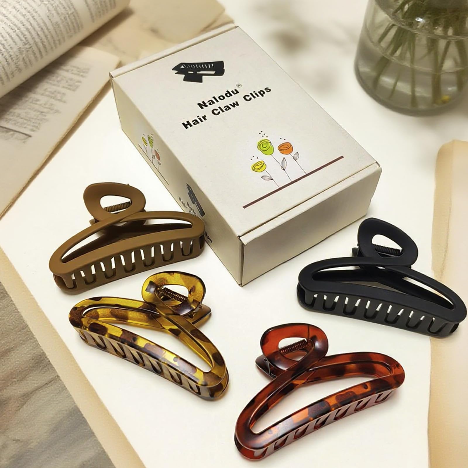 Nalodu Hair Claw Clip anti-slip spring design makes opening easy.