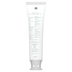 Hydrated silica whitening close-up