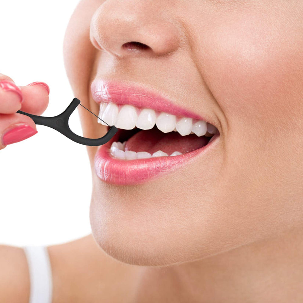 200-count bamboo charcoal dental floss picks