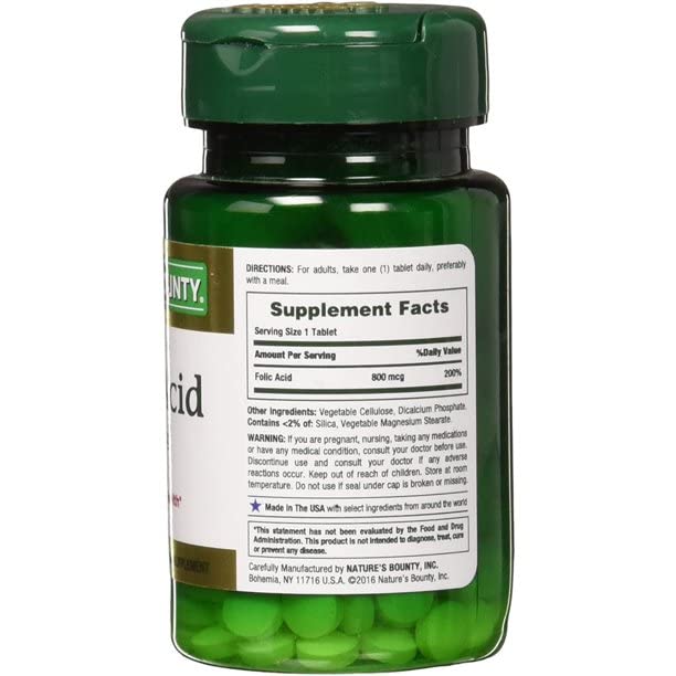 Close-up of Nature's Bounty folic acid 800 mcg tablets