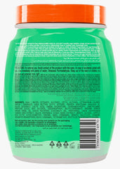 NAZCA More Curls Jar hands applying demonstrating 2-in-1 use in routine.