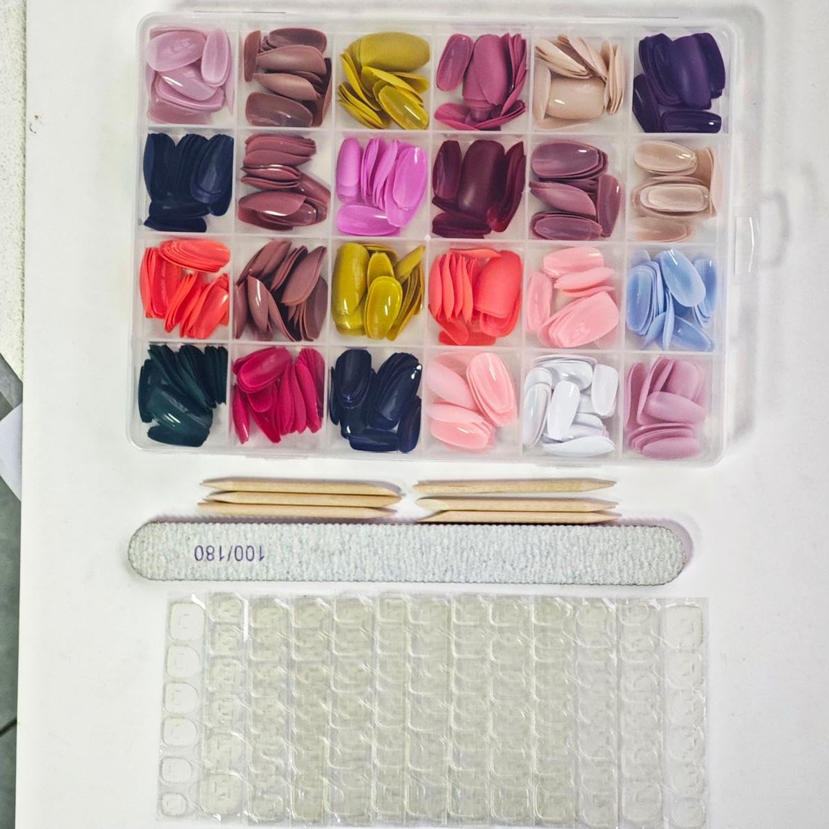 NBNTGH clear storage box keeps nails organized for easy access.