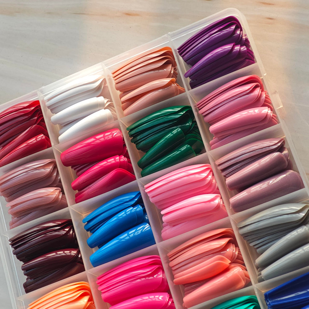 NBNTGH solid color nails ready to apply with easy press-on fit.