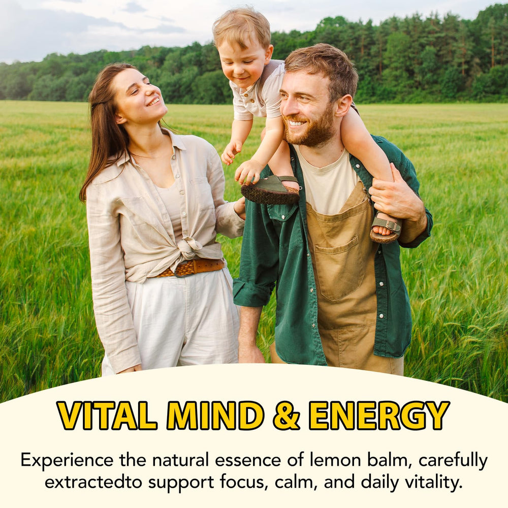 Lemon balm liquid in a tea-style presentation