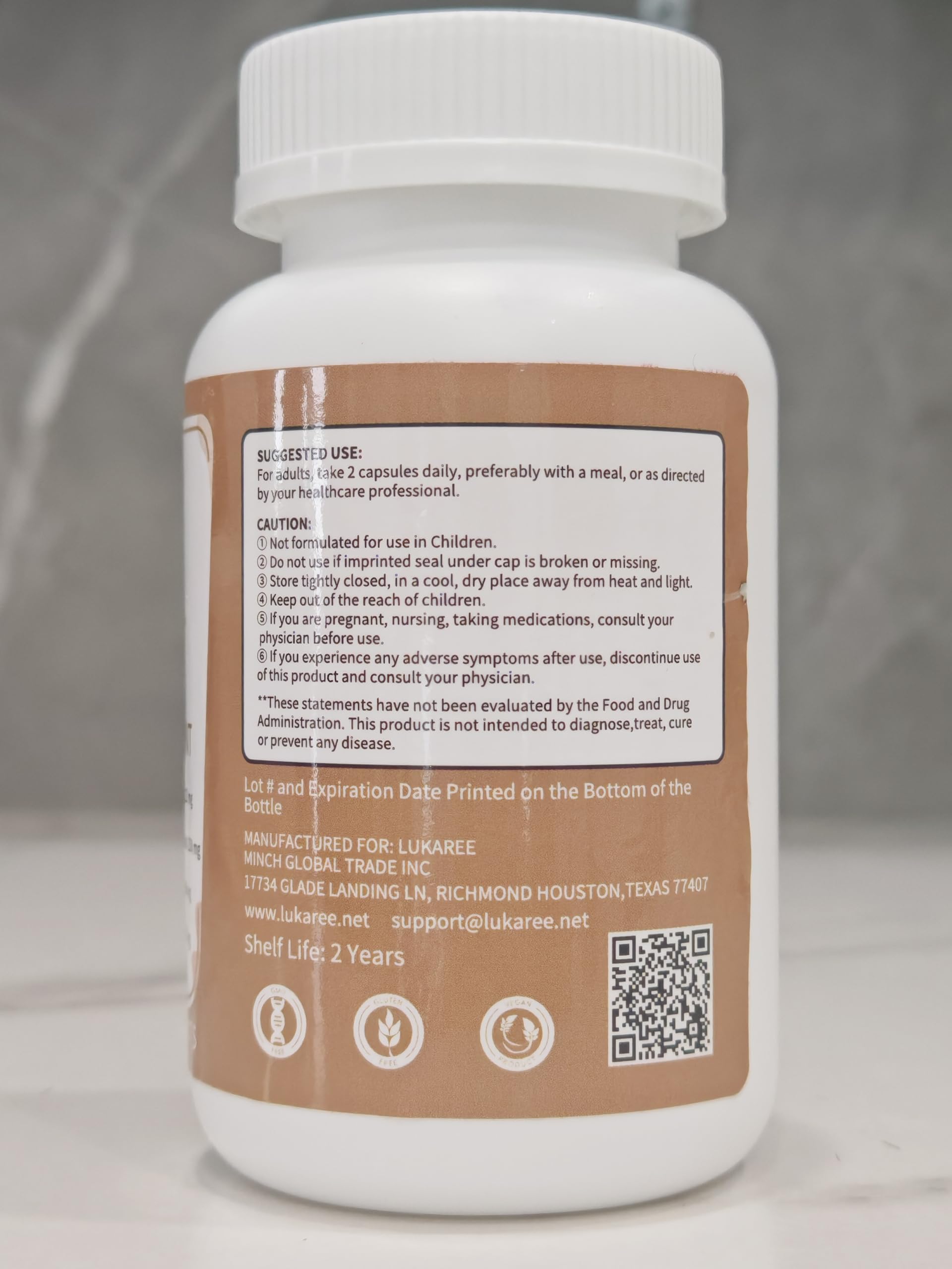 Non-GMO and gluten-free label on packaging