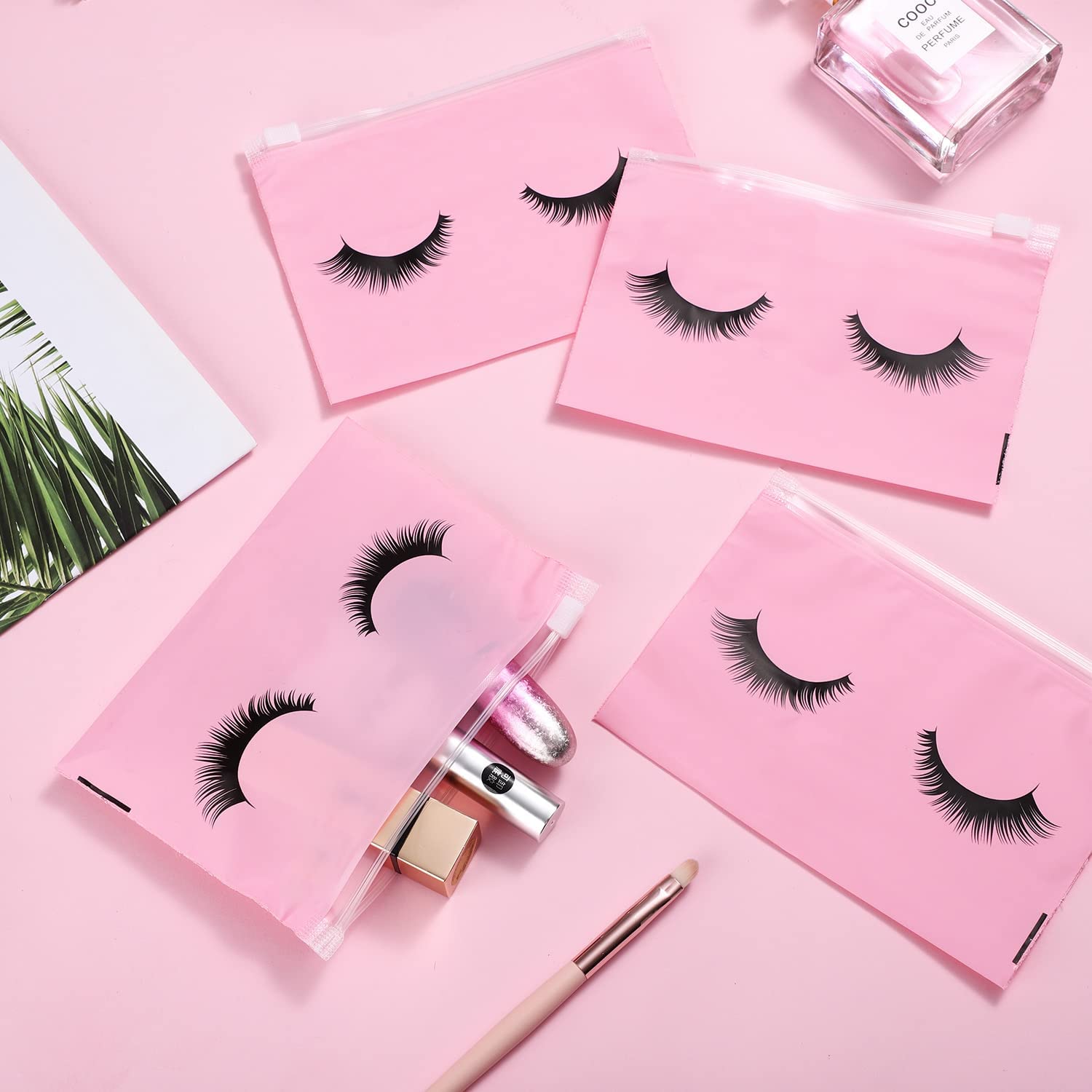 Noverlife eyelash bags with zipper closure keep items secure.