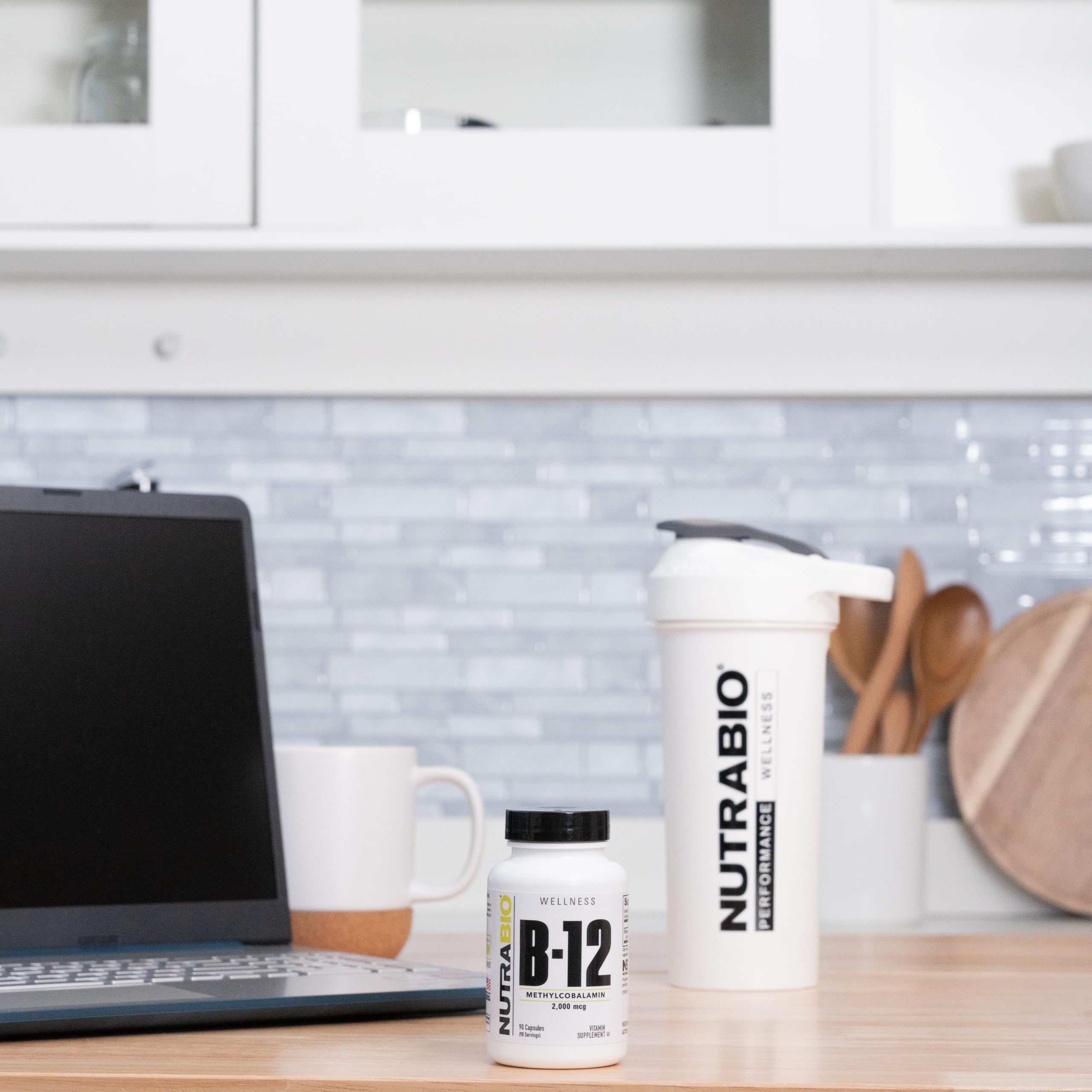 Back of NutraBio Methyl B-12 bottle showing label