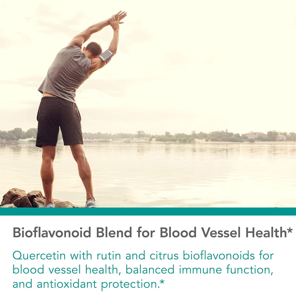 Quercetin and bioflavonoids in vegetarian capsules