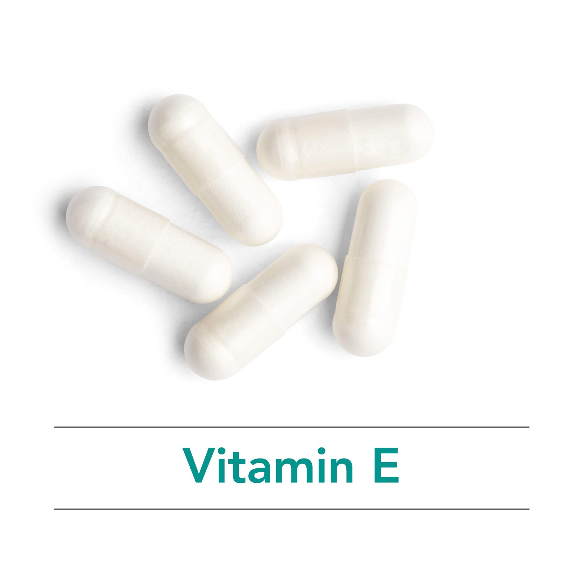 Dry powder Vitamin E Succinate capsules in packaging