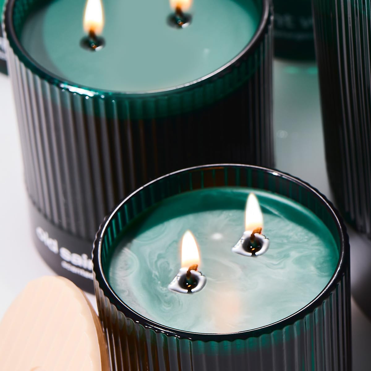 Packaging of Old Saint Wick candle by Snif