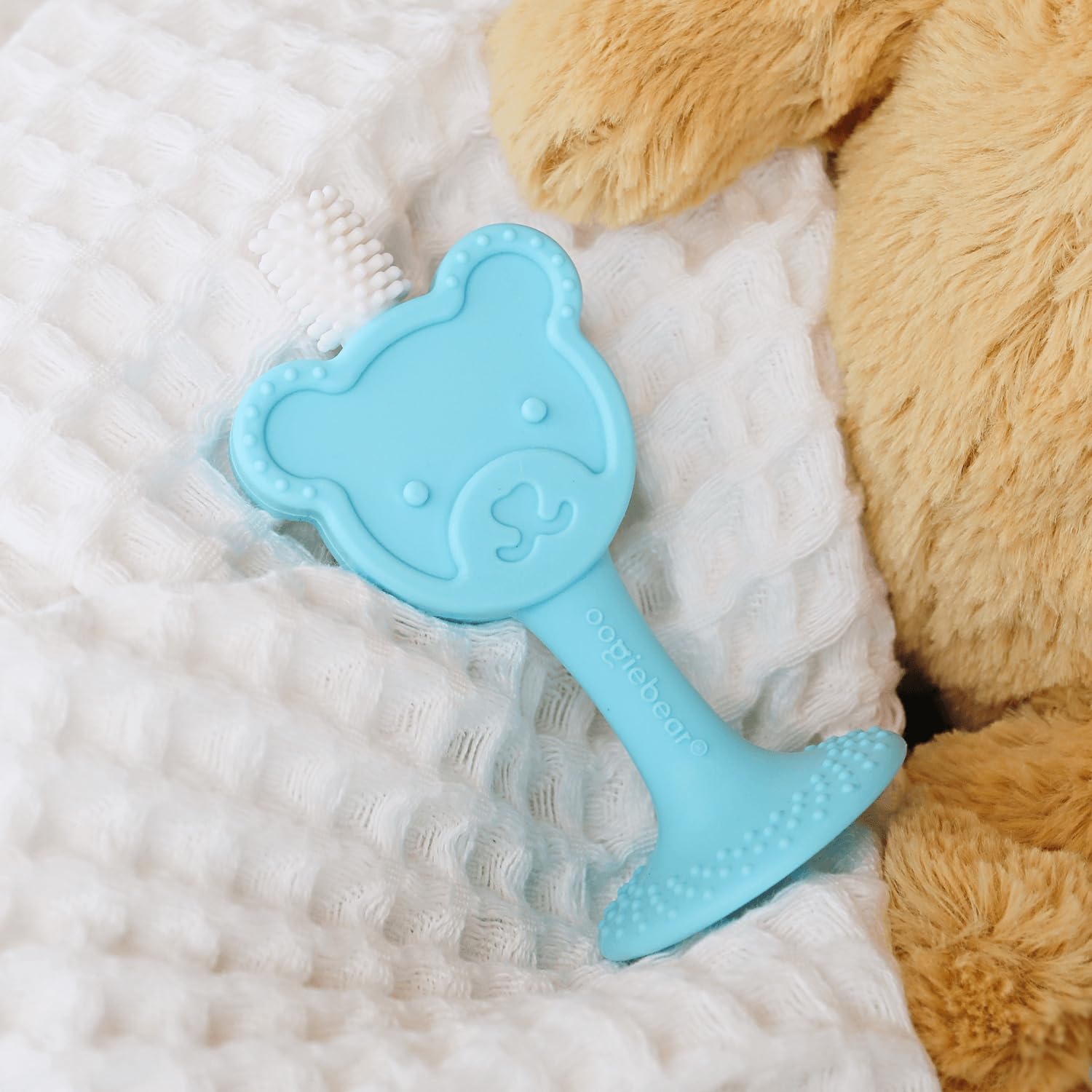 Oogiebear packaging showing infant-to-toddler dental care set