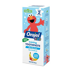 Packaging highlighting natural ingredients and fluoride-free formula