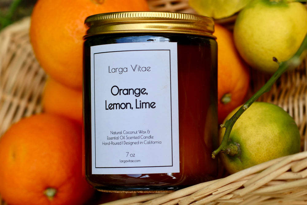 Zero waste packaging for sustainable citrus aromatherapy candle