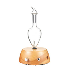 Organic Aromas Elegance diffuser front view with glass nebulizer for strong, pure diffusion.