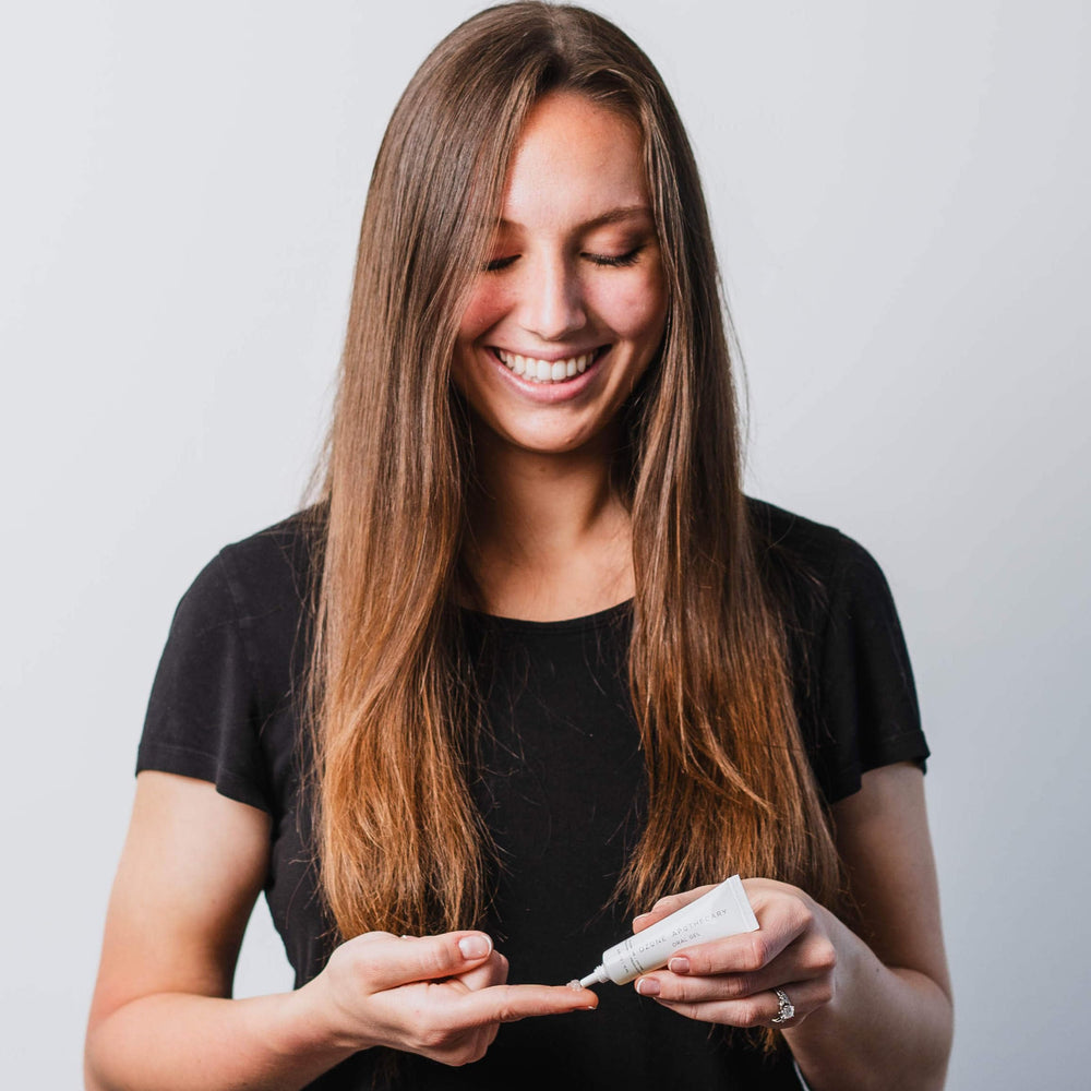 Smoothing hydrogel texture for oral application