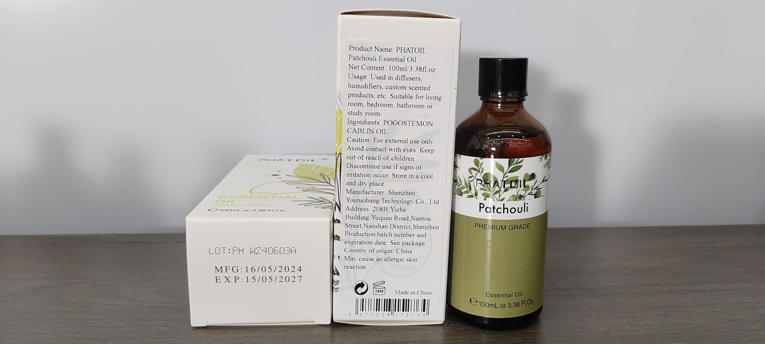 Elegant Patchouli essential oil gift packaging box