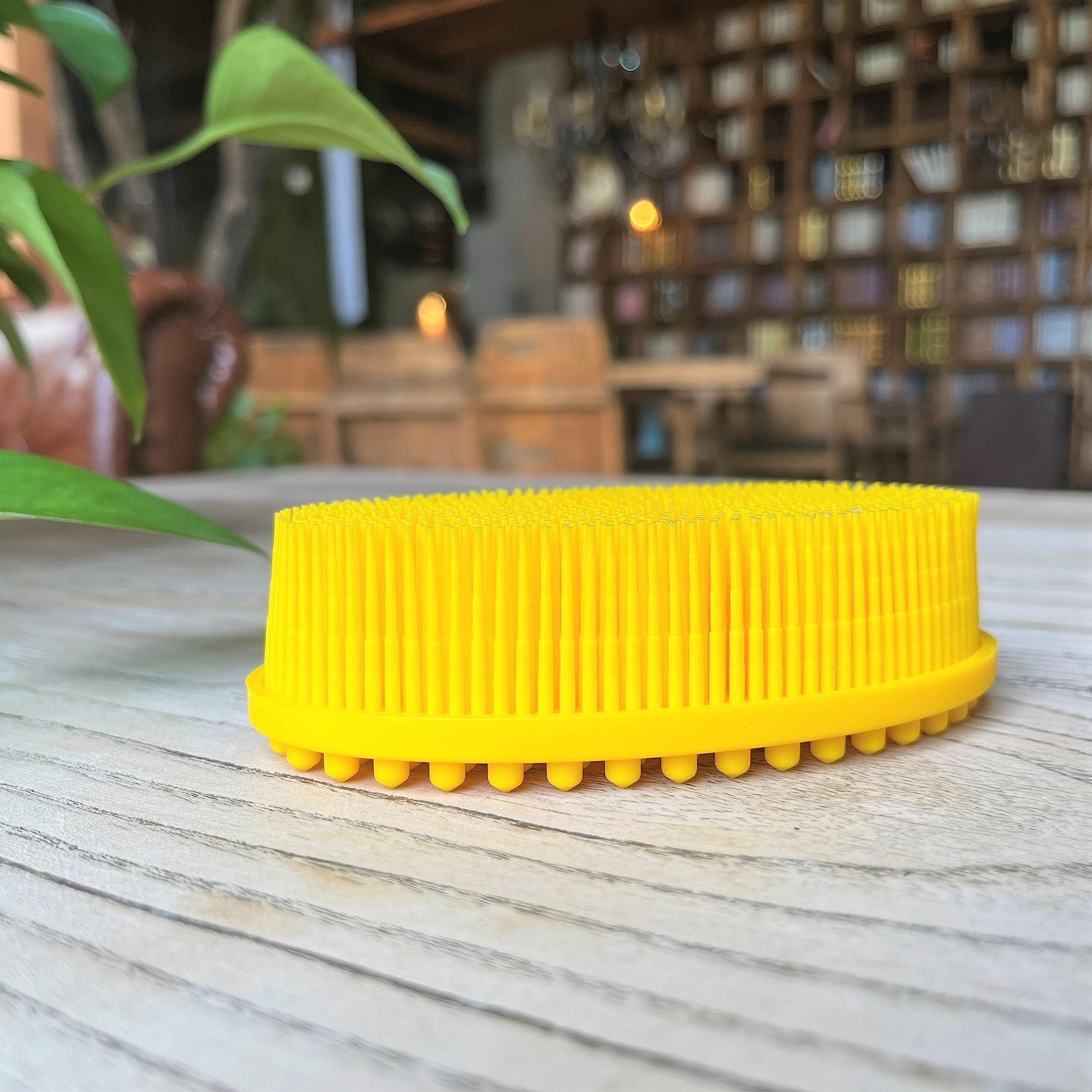 Penepico sensory brush blue color is a kid-friendly bath companion for gentle exfoliation.