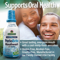 Refreshing wintermint mouthwash splash