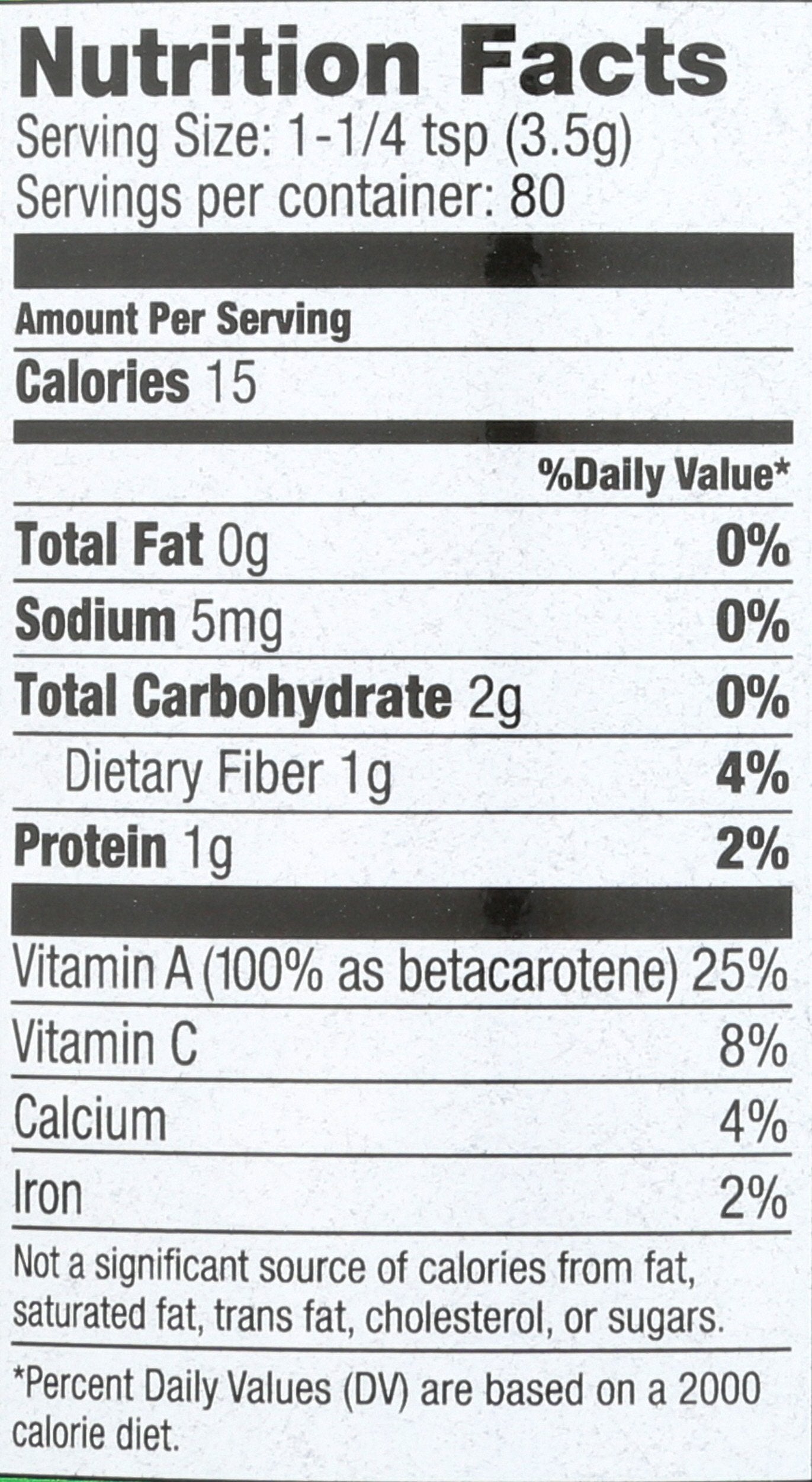 Fine alfalfa powder texture with scoop