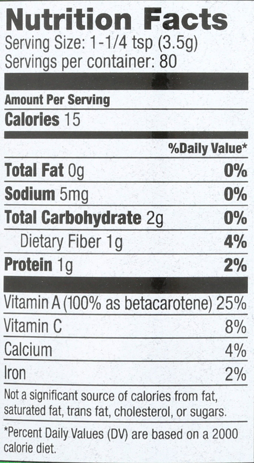 Fine alfalfa powder texture with scoop