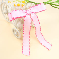 Pipajoy photography-session bows frame smiles with vibrant prints