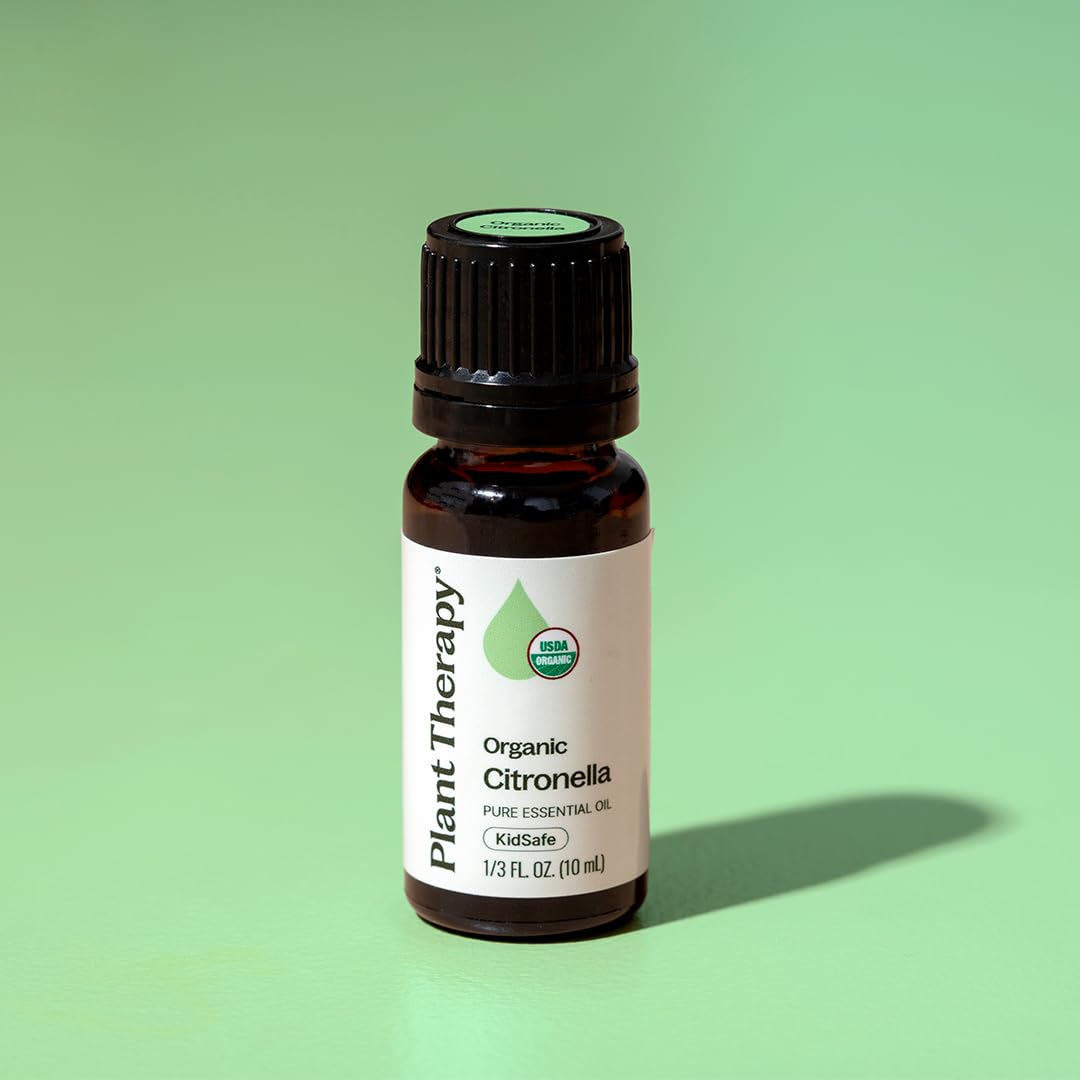 Amber glass bottle close-up of Plant Therapy Citronella Organic Essential Oil