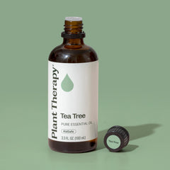 DIY cleaning spray with Tea Tree Oil and vinegar