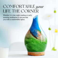 Hand-blown glass globe of Porseme diffuser