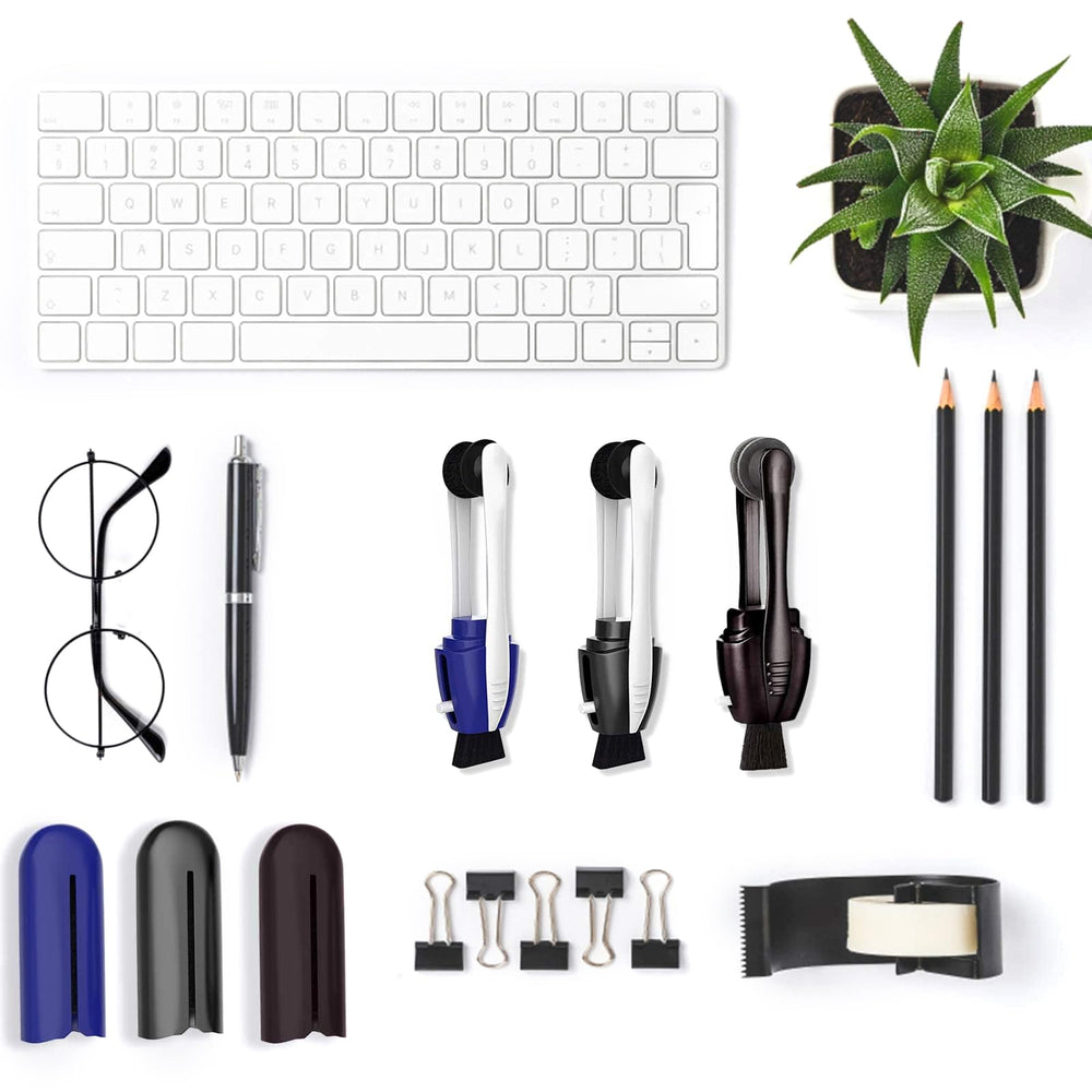 Portable pocket-sized eyeglasses cleaner