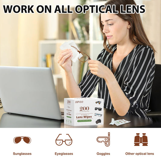 Pre-moistened eyeglasses cleaning wipes