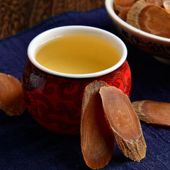 Ginseng slices brewed in hot water for tea