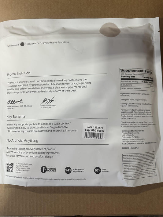 Close-up of free-form micronized L-glutamine powder