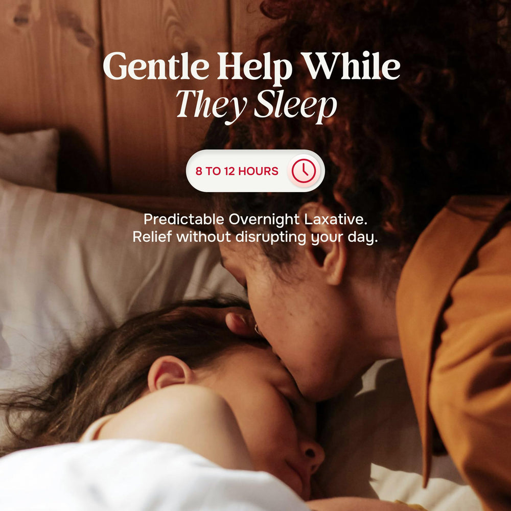 Prunelax Ciruelax spoon dispensing shows kid-friendly bedtime dosing.